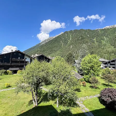 Cozy With View Of Mont Blanc