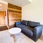 Flat Parking & Balcony Mont Blanc View * شامونكس